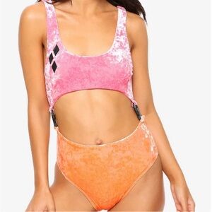 Harley Quinn birds of prey one piece swimsuit crushed velvet Cosplay bikini new